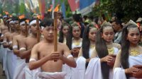 Guyub rukun dalam tradisi Nyadran Kali di Desa Wisata Kandri Semarang.