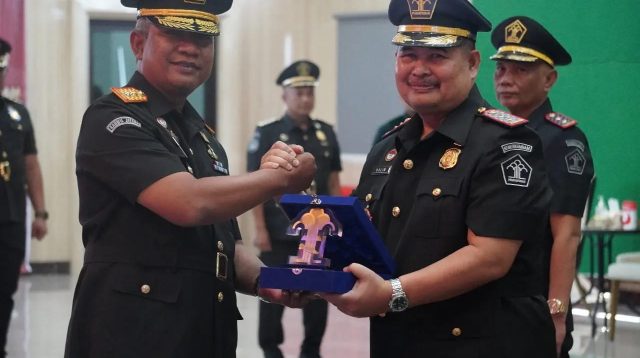 Kakanwil Kemenkumham Jateng Lantik 6 Pejabat Manajerial